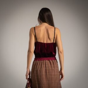 Palaidinė, žavingasis smaragdo aksomo ir nėrinių topas!