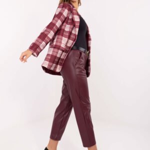 Subtilus kirpimas pabrėš jūsų figūrą!