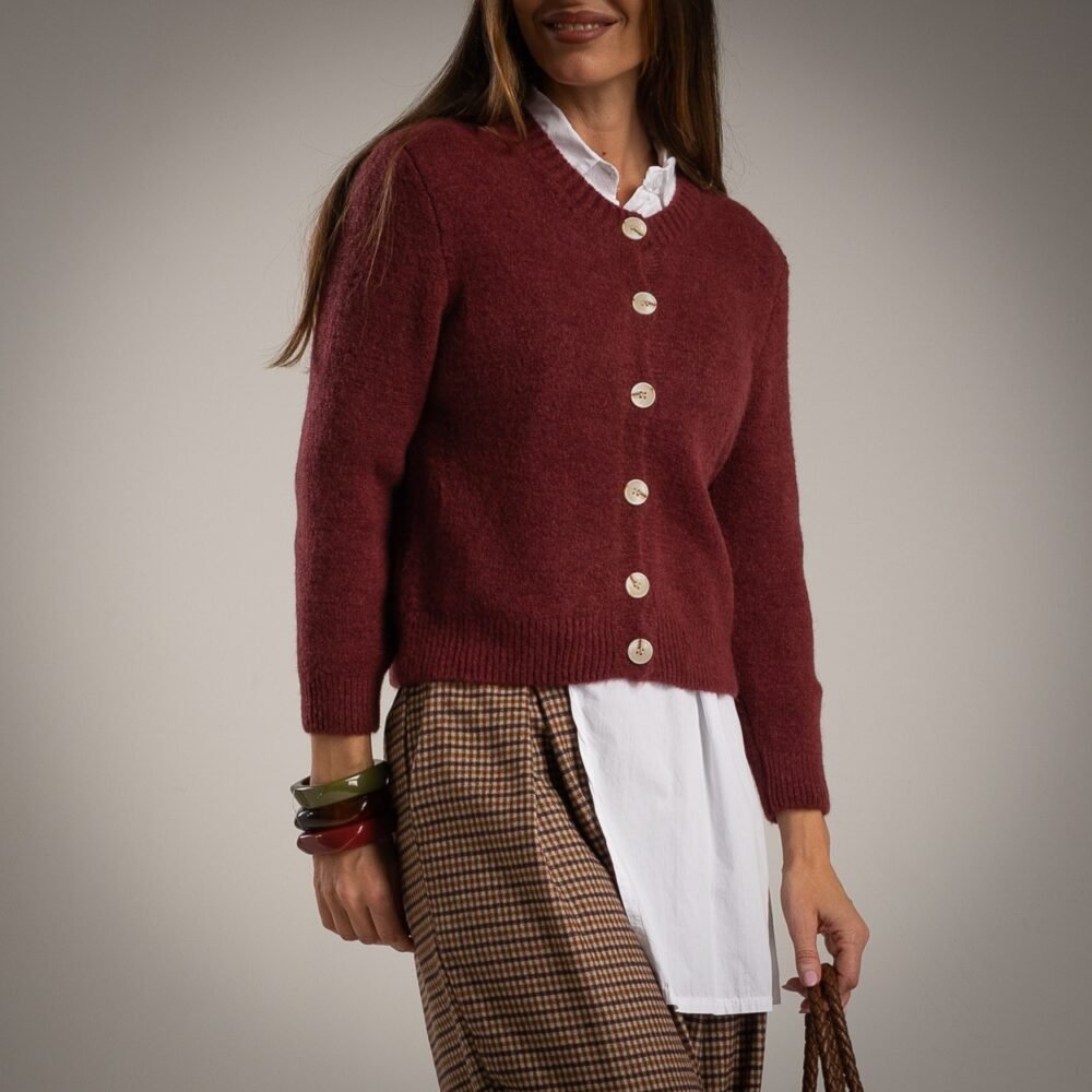 Vilnonis megztinis su sagomis!