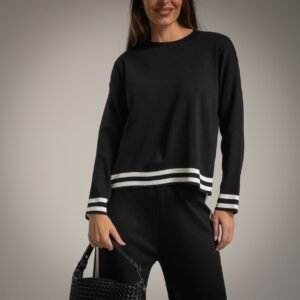 174201 Juodas stilius ir nepriekaištingas komfortas.