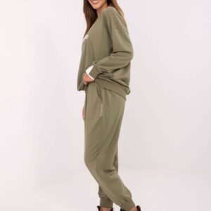 Paprasta ir stilinga laisvalaikio apranga!