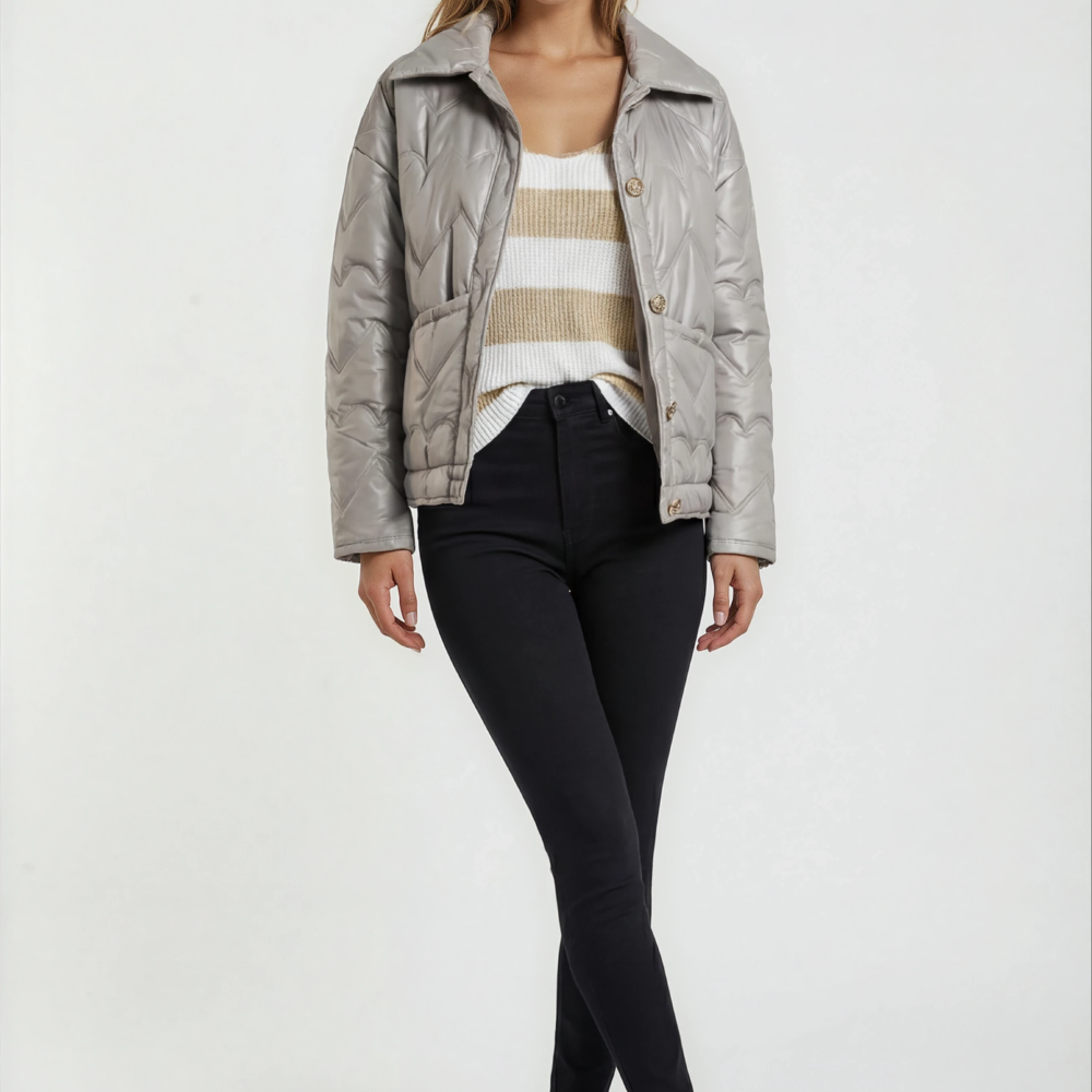 Striukė - švarkelis.