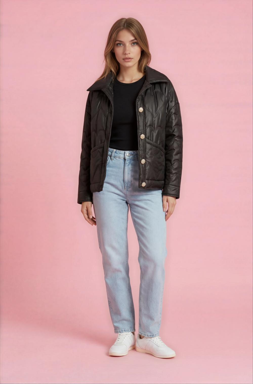 Striukė - švarkelis.