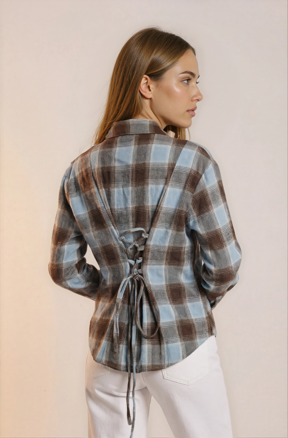 1000018527-women bottom 01_front-women footwear 2_front-Nora-Warm Studio-2 Languoti marškinėliai.