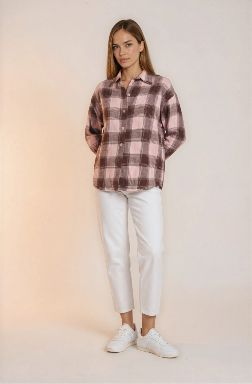 Languoti marškinėliai.