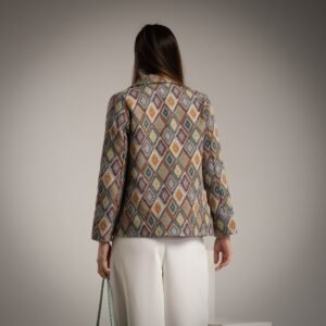 Vintažinio stiliaus raštuotas švarkelis!