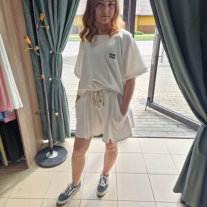 ,,Min Min'' laisvalaikio kostiumėlis.