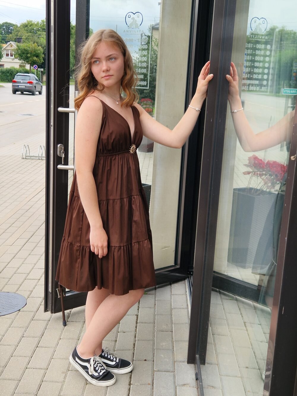 Suknelė su petnešėlėmis ,,Mėnulis ir saulė''.