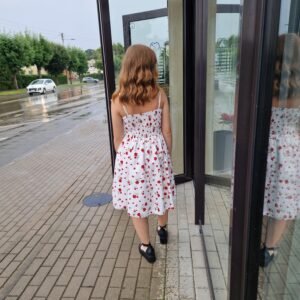 Suknelė su petnešėlėmis ,,Rožytė''.
