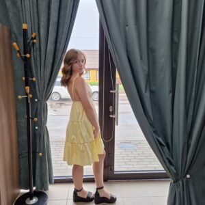 Suknelė su petnešėlėmis ,,Mėnulis ir saulė''.
